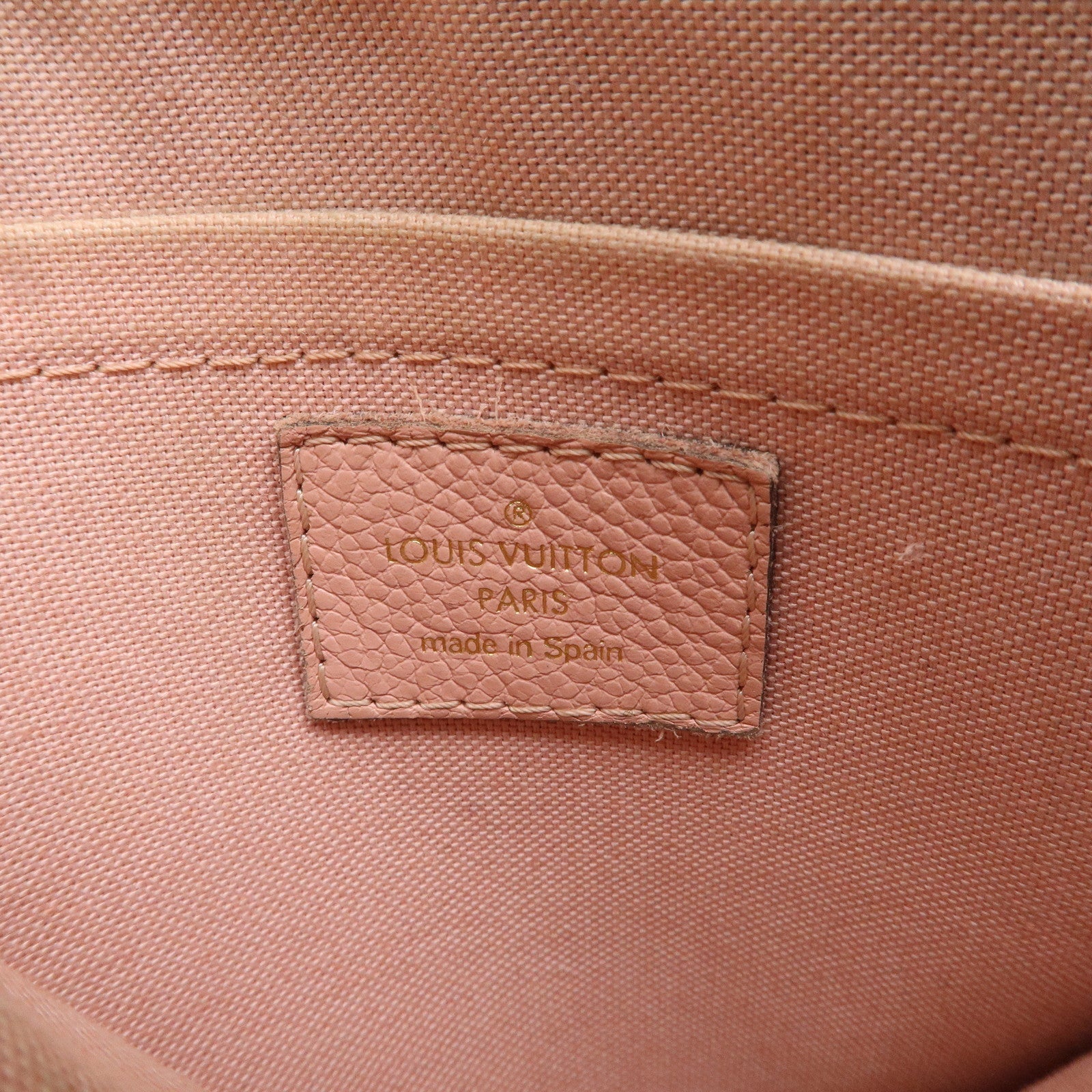 LO-LV bags 4127