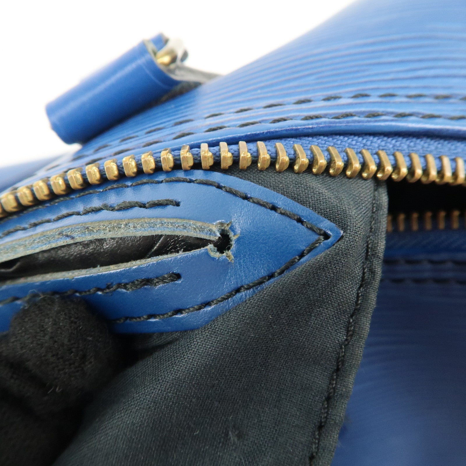 LO-LV bags 3818