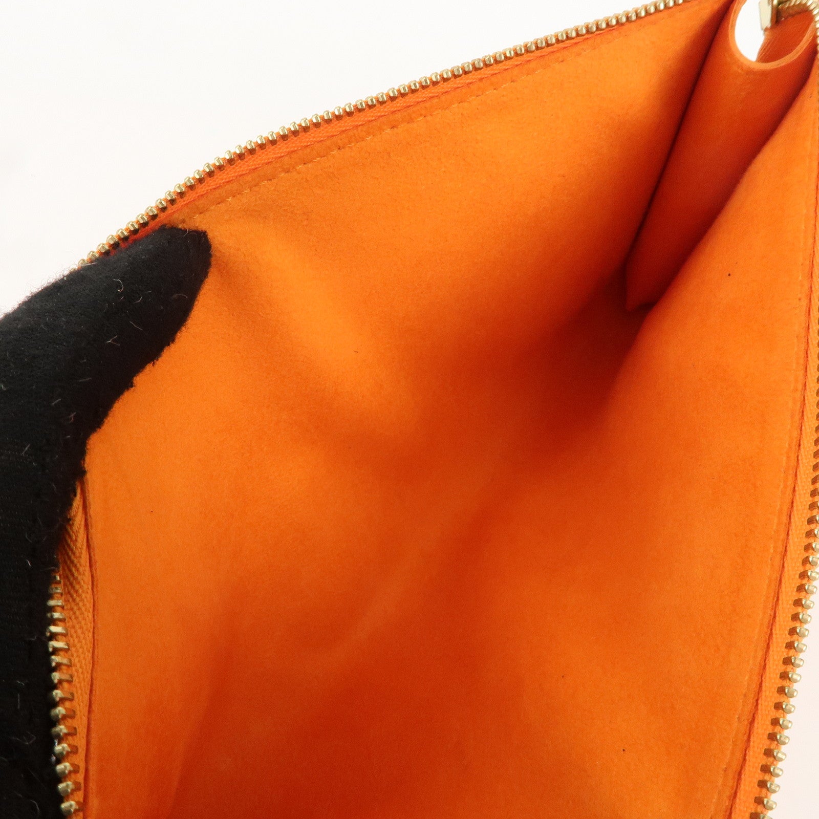 LO-LV bags 4023
