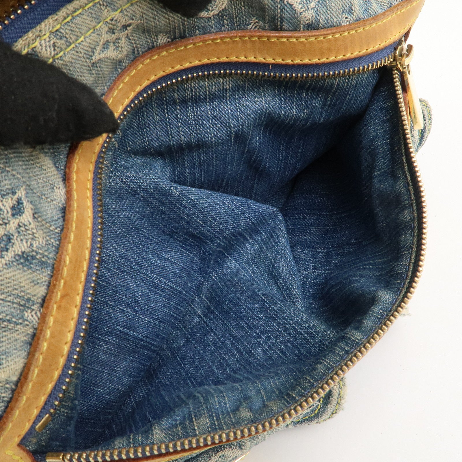LO-LV bags 4065