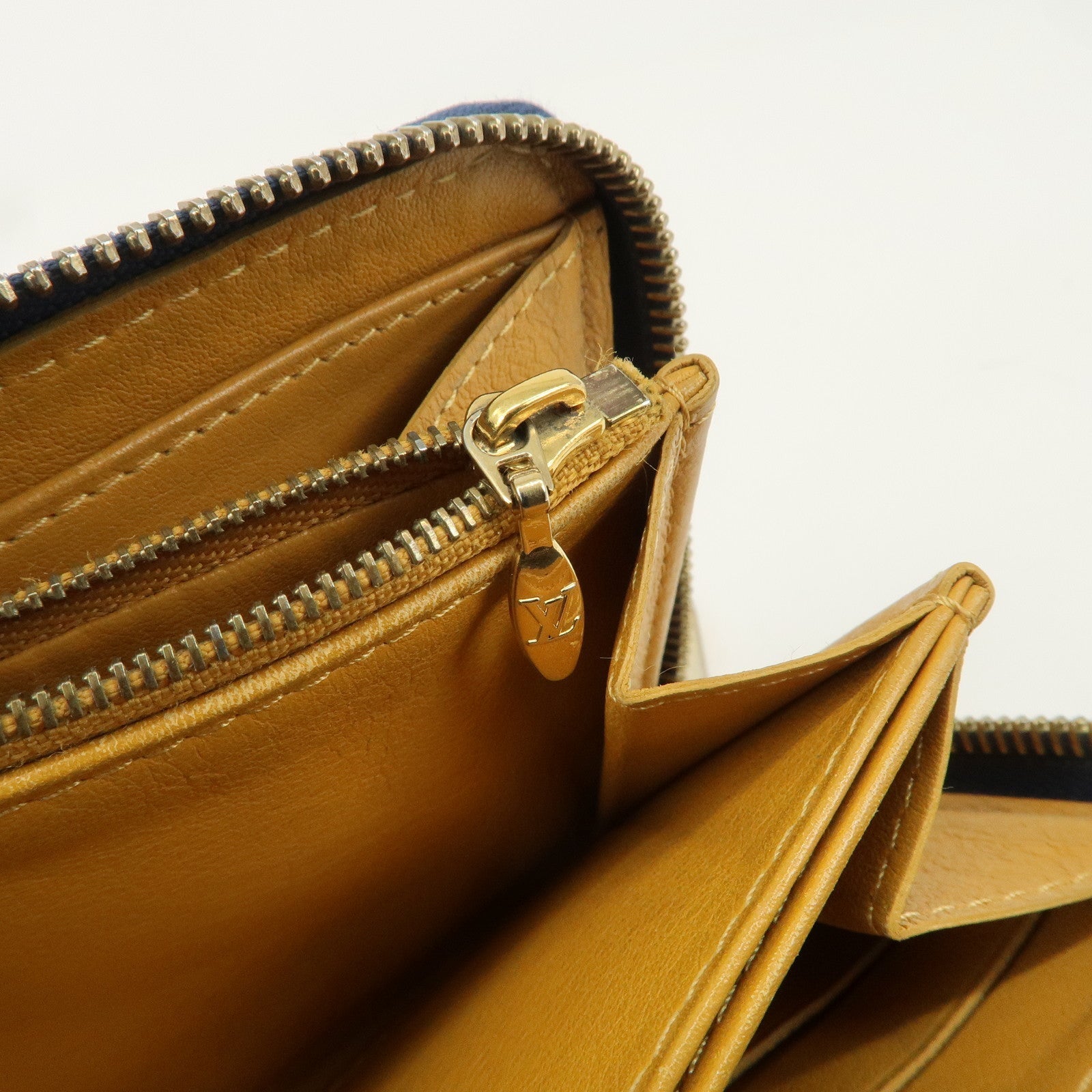 LO-LV bags 4007