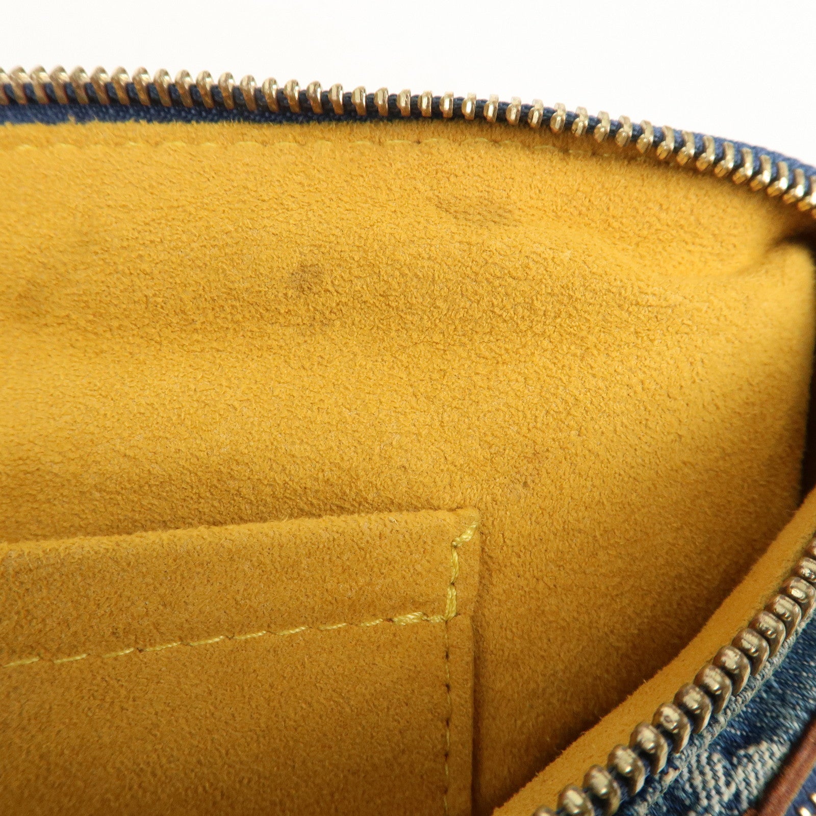 LO-LV bags 4102