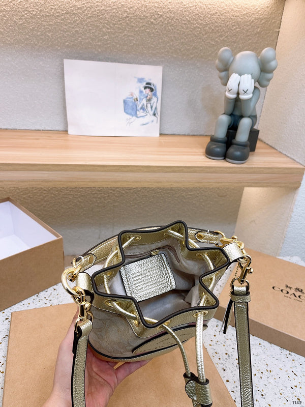 LO - CCH Bags - 395