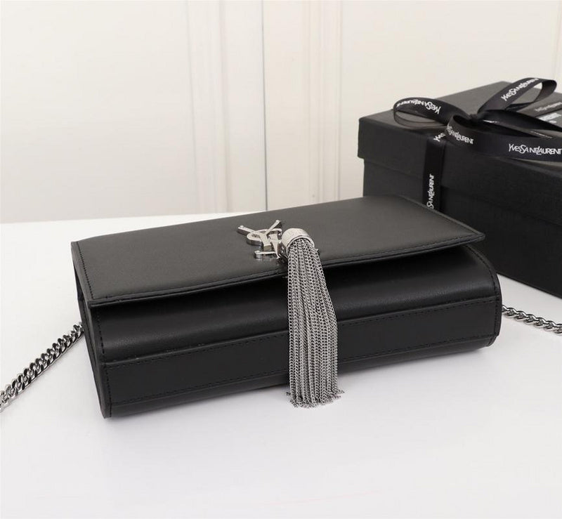 BB - YSL Bag - 2579