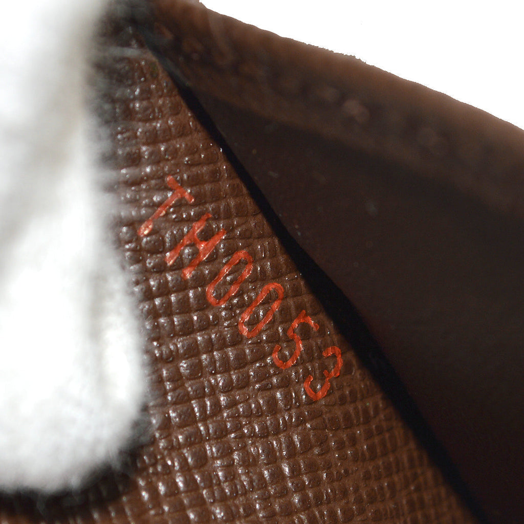 LO-LV bags 1843