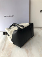 BLN-Ciaga Navy Cabas Linen Crossbody Bag In White, For Women,  Bags 9.8in/25LO