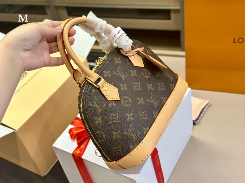 LO - LV Bags - 15013