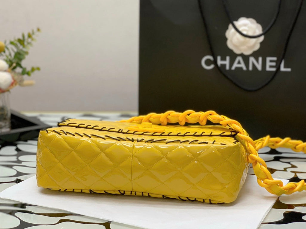 CHL - Vinyl Classic Yellow Shoulder bag For Women 29LO/11.5in