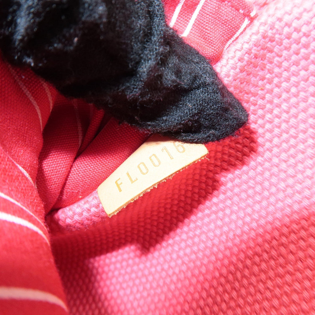 LO-LV bags 4076