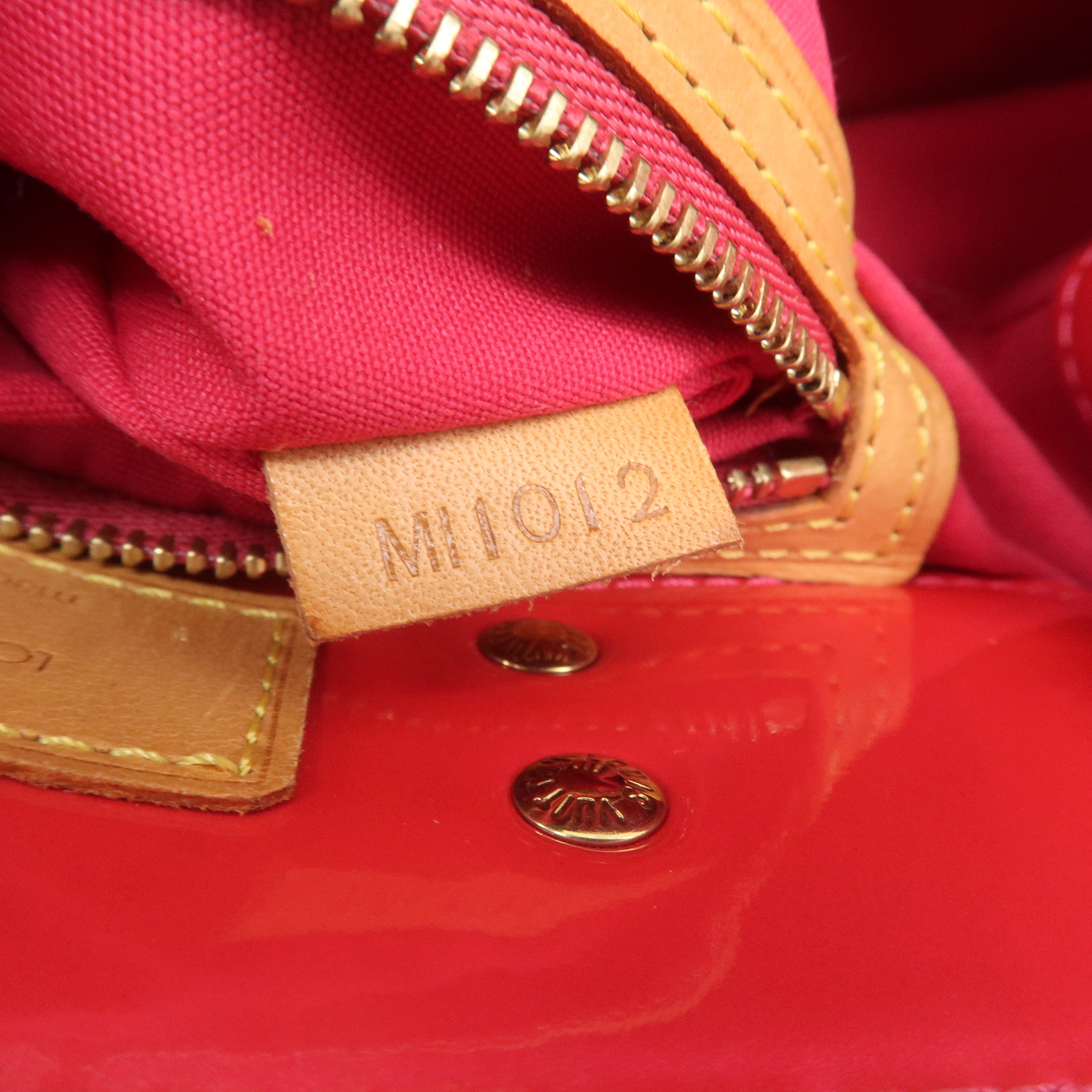 LO-LV bags 4072