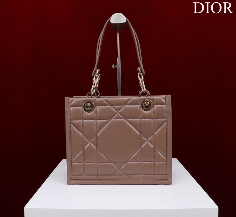 Lusso Official - DYOR BAGS - DESIGNER HANDBAGS  - 1736