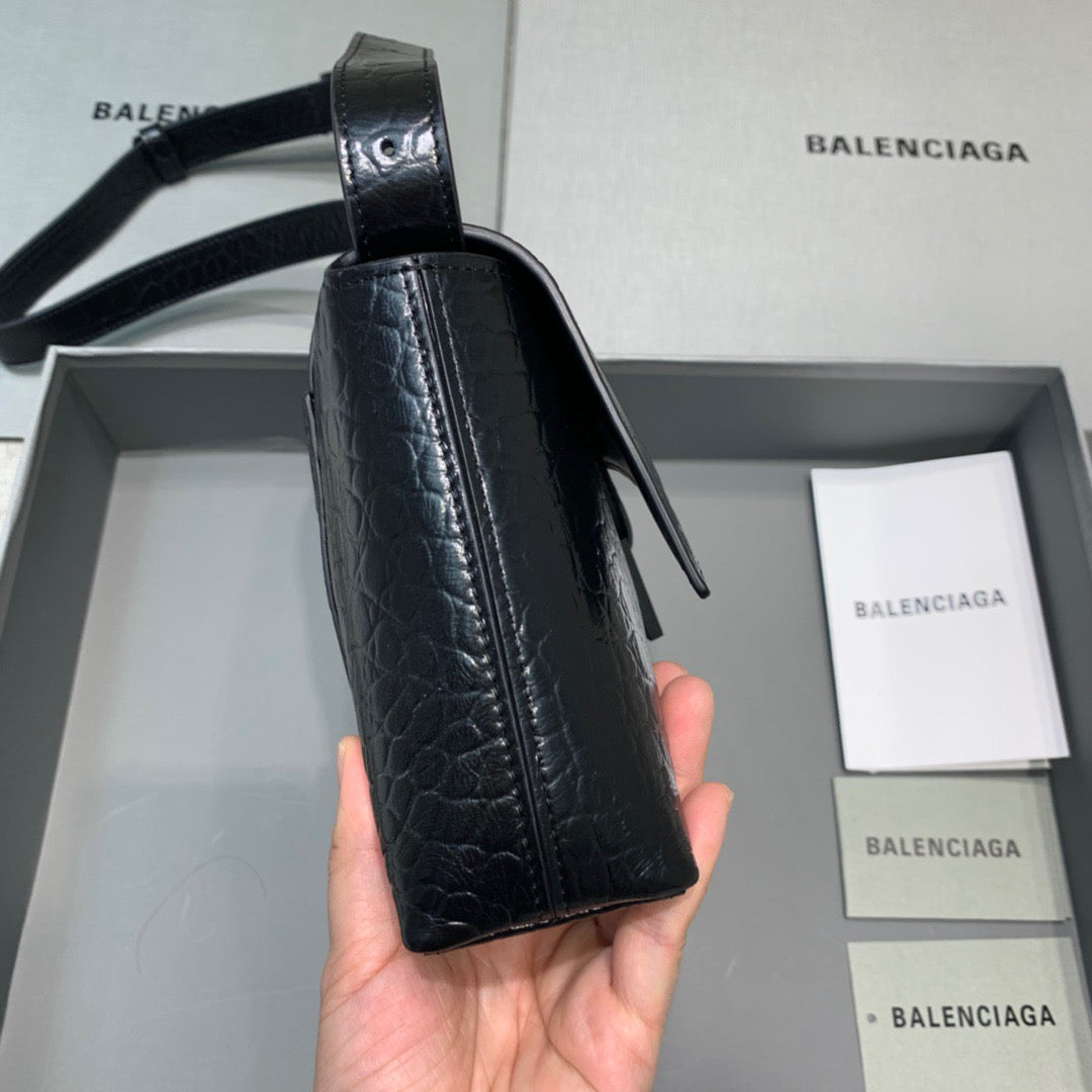 BLN-Ciaga Downtown XS Shoulder Bag In Black, For Women,  Bags 10in/25LO 67135523E871000