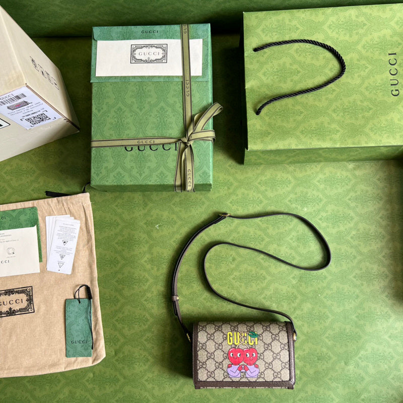 LO - GCC Bags - 4751