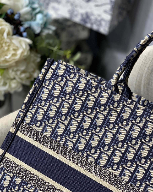 LO - DYOR   BAGS FOR WOMEN - FASHION LUXURY BAGS 361