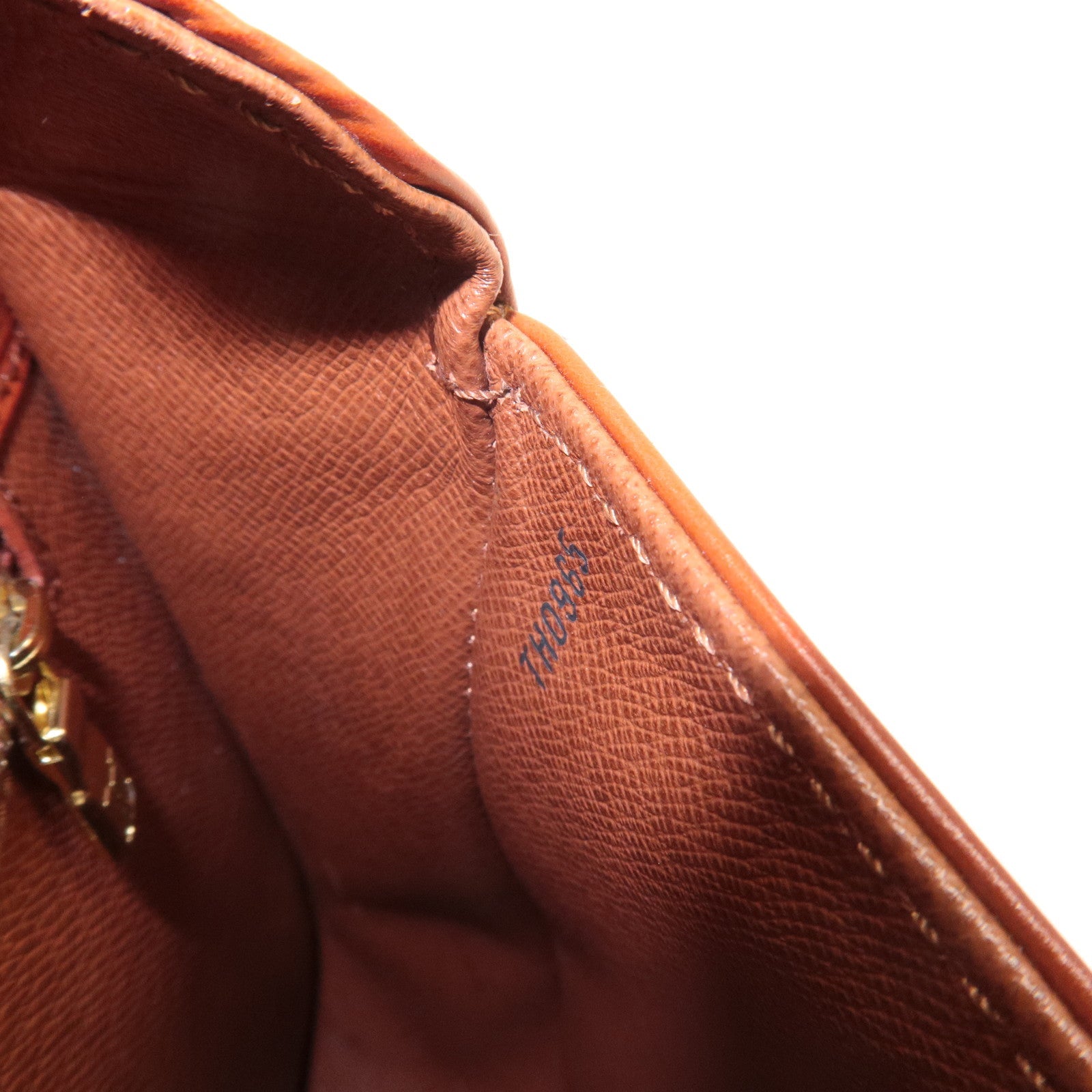 LO-LV bags 3515