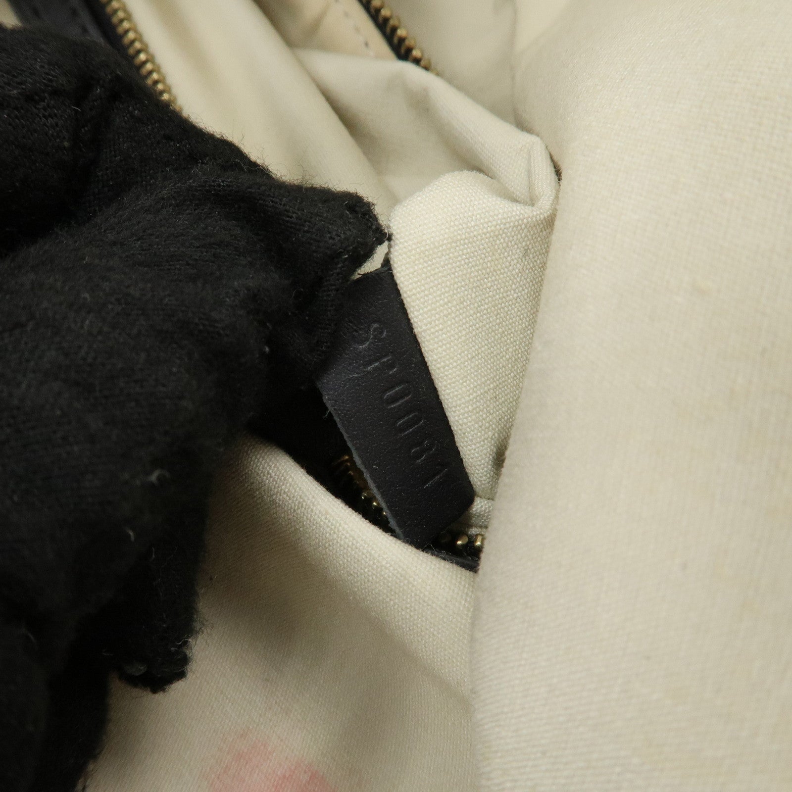 LO-LV bags 3978