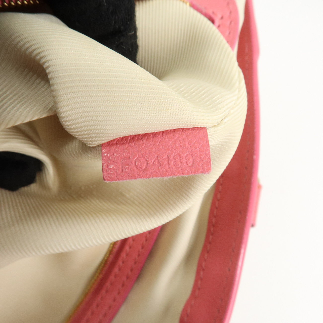 LO-LV bags 3949