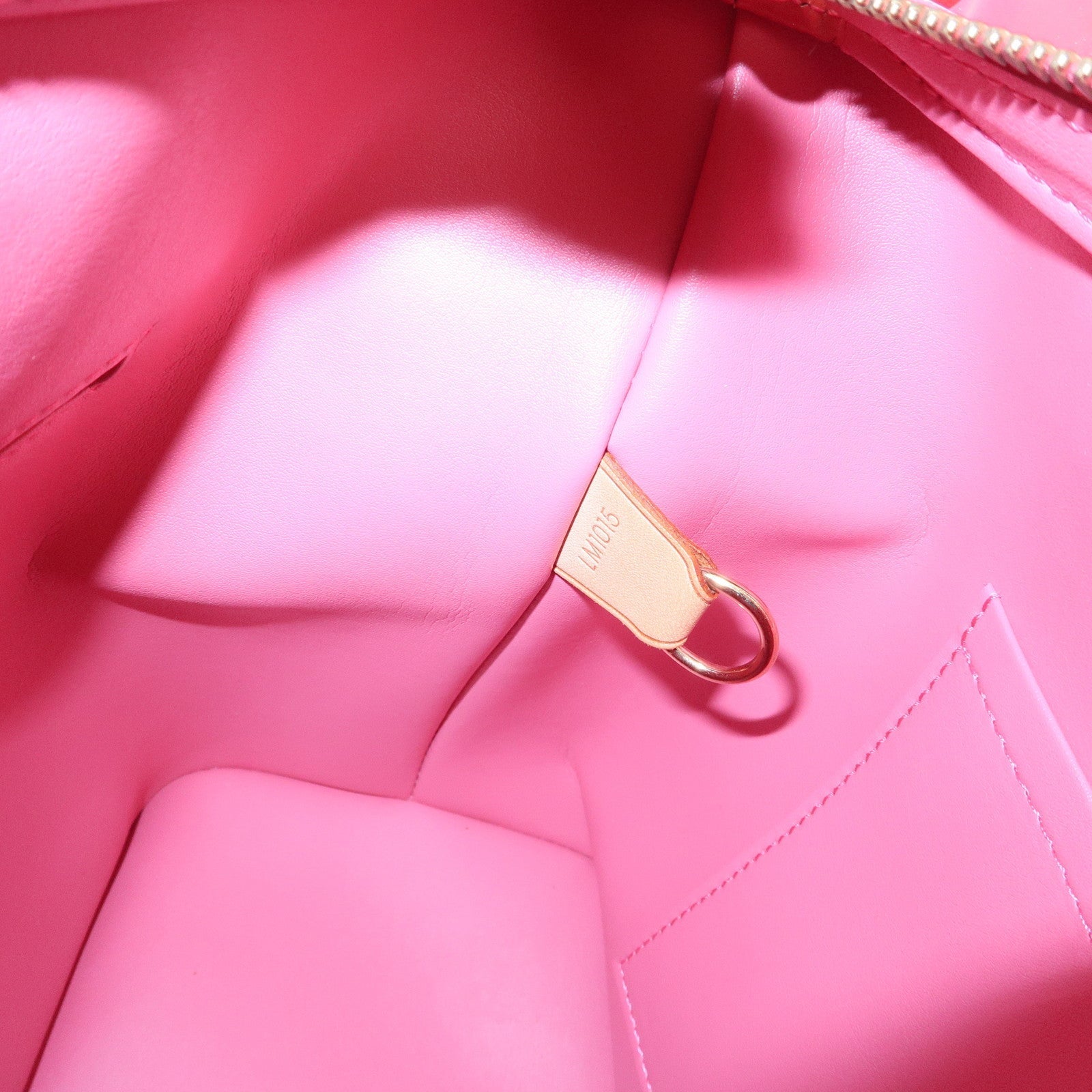 LO-LV bags 4017