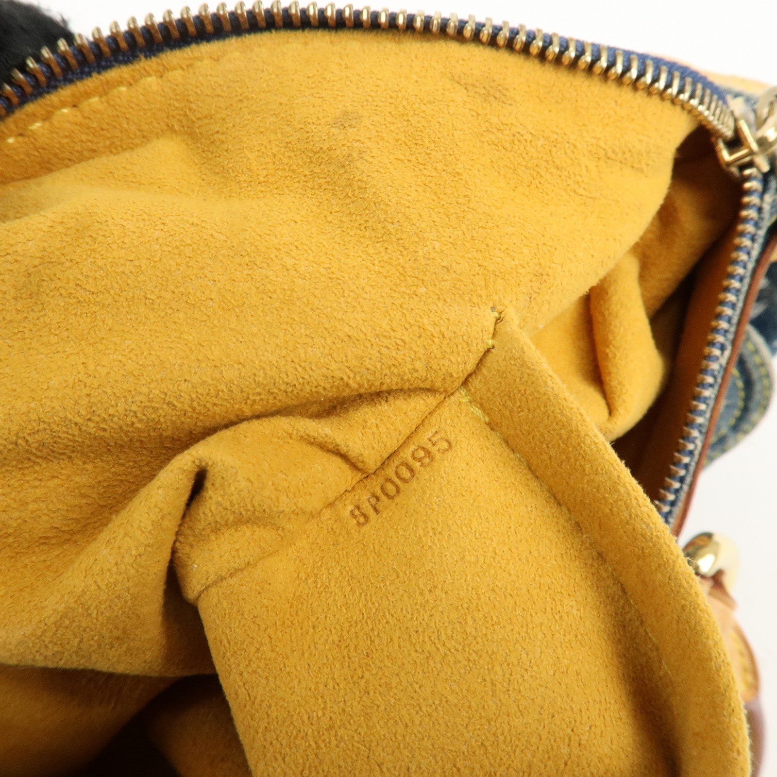 LO-LV bags 4102