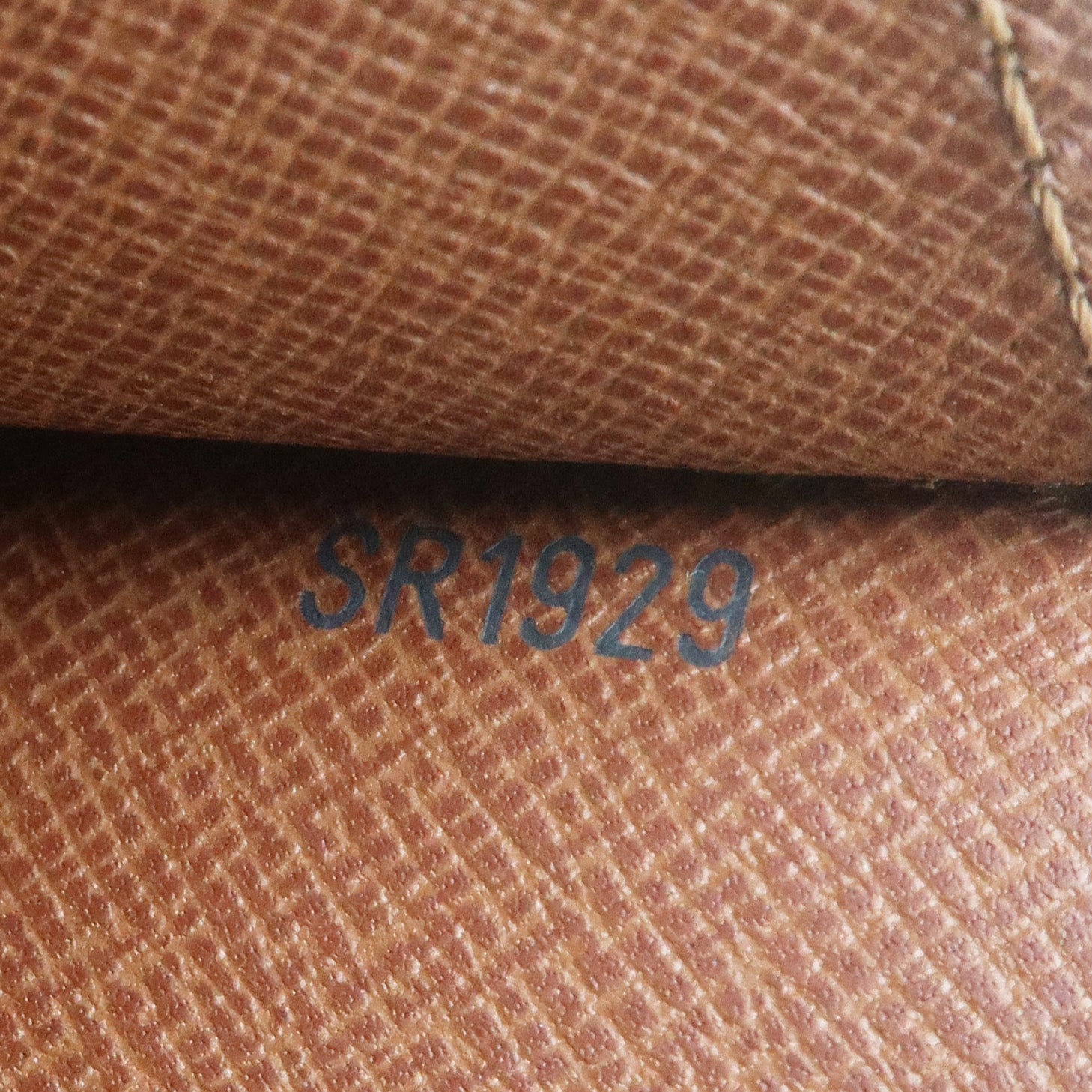 LO-LV bags 3537