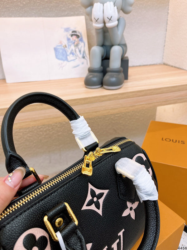 LO - LV Bags - 15136