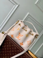 LO - LV Bags - 15366