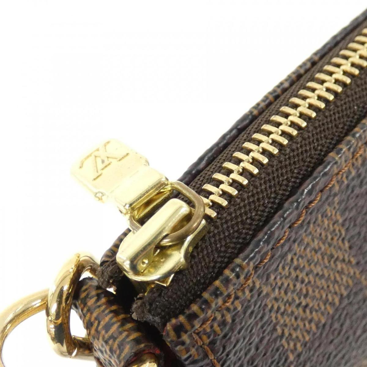 LO-LV bags 1821
