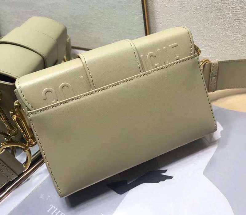 LO - DYOR   BAGS FOR WOMEN - FASHION LUXURY BAGS 443