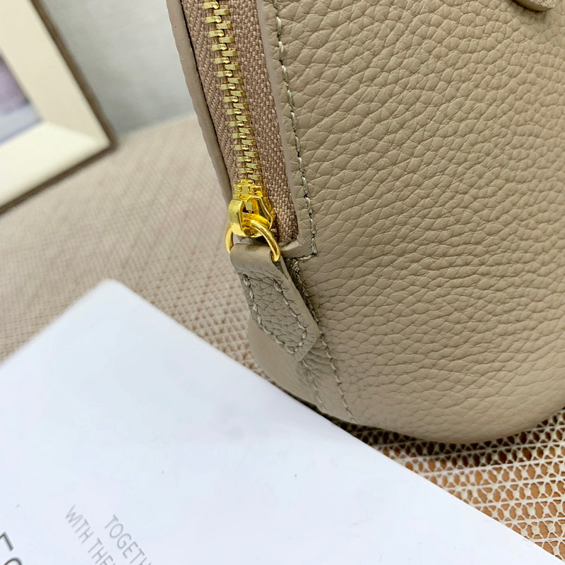 LO - HMS Luxury Bags - 730