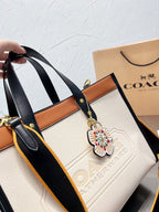 LO - CCH Bags - 133