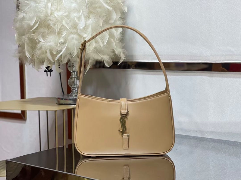 BB - YSL Bag - 2385