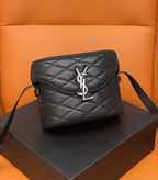 BB - YSL Bag - 2057