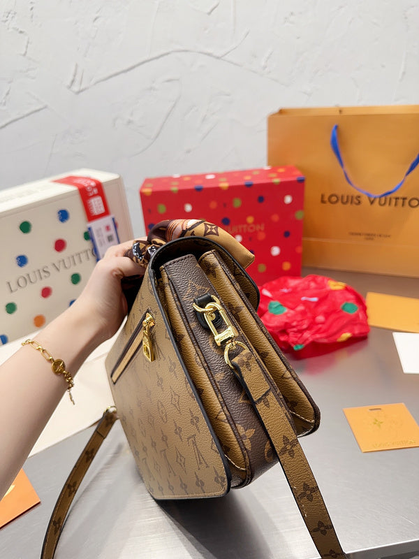 LO - LV Bags - 15056