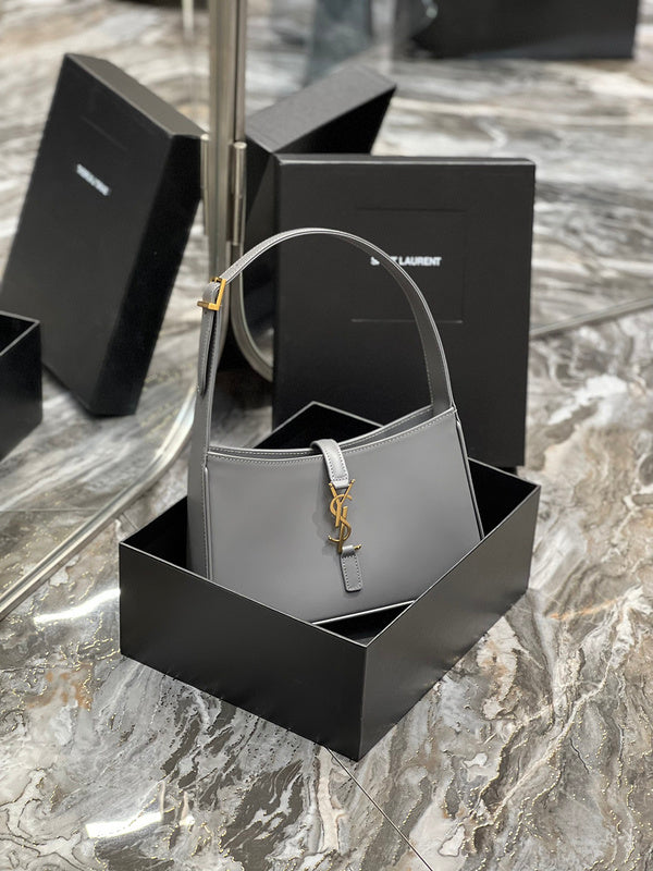BB - YSL Bag - 2484