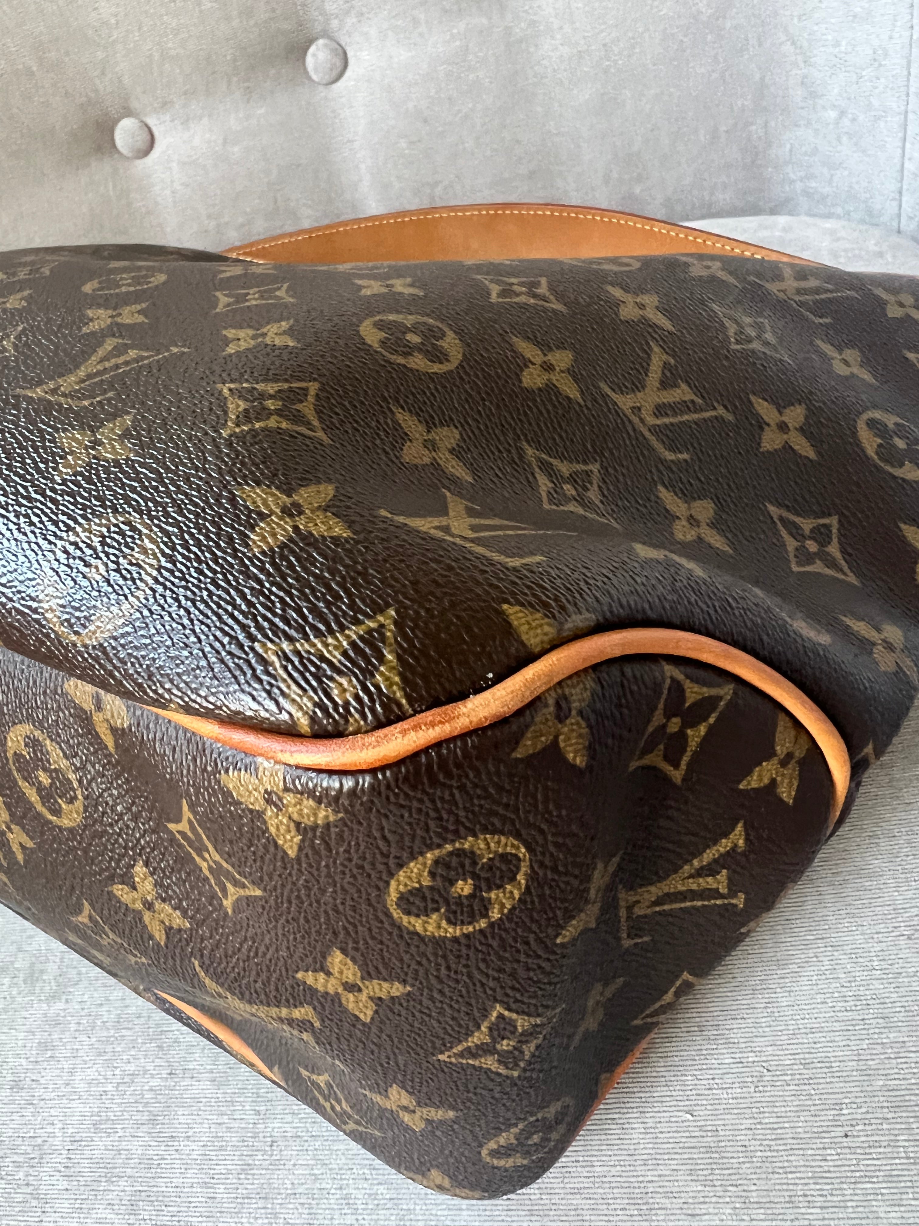 LO-LV bags 2098