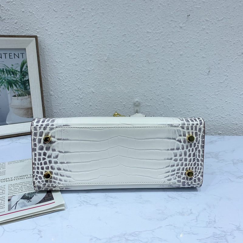 LO - HMS Luxury Bags - 477
