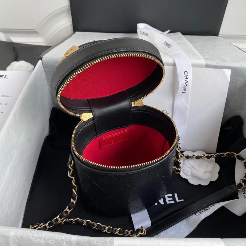 LO - CHL  BAGS FOR WOMEN - FASHION LUXURY BAGS - 832