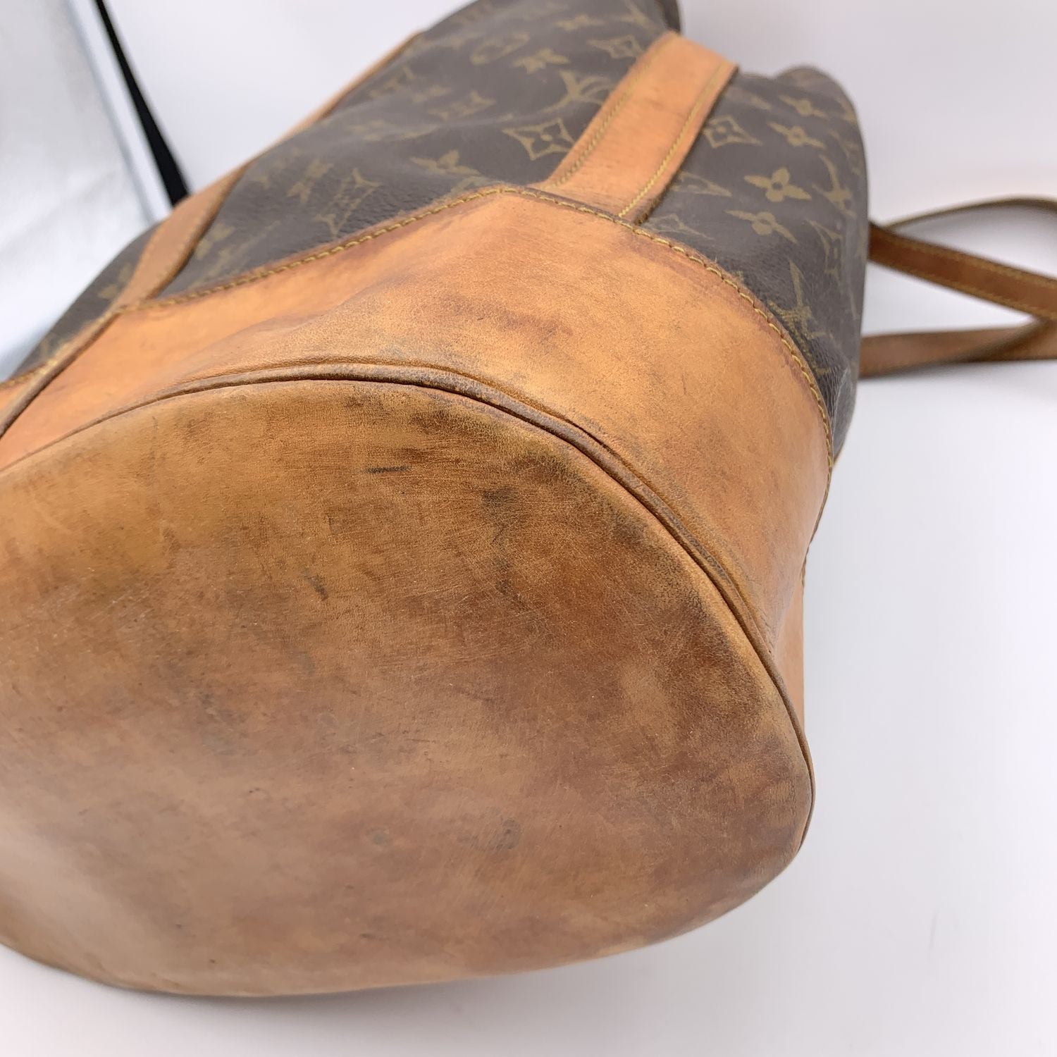 LO-LV bags 2844