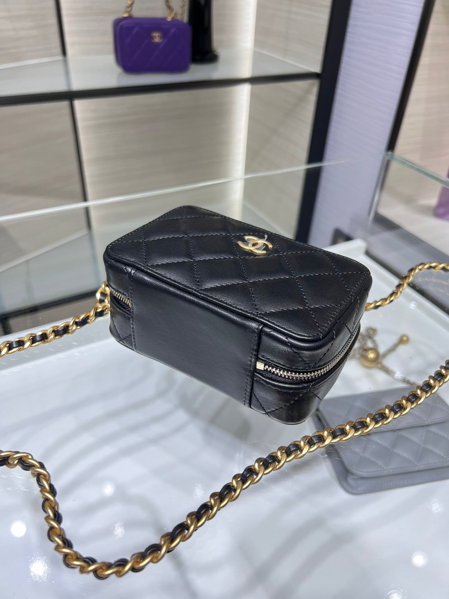 CHL - Vanity With Chain Black Bag For Women 9LO/3.5in AP2920 B08811 94305