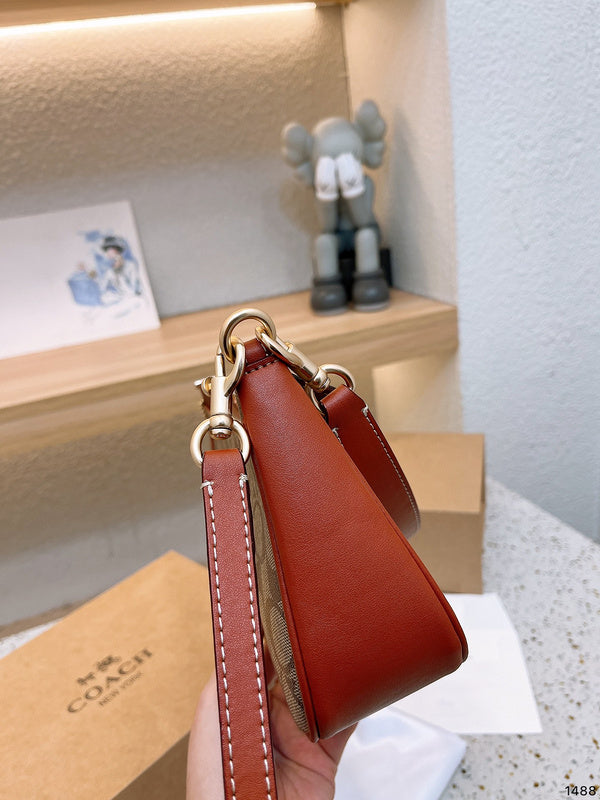 LO - CCH Bags - 201
