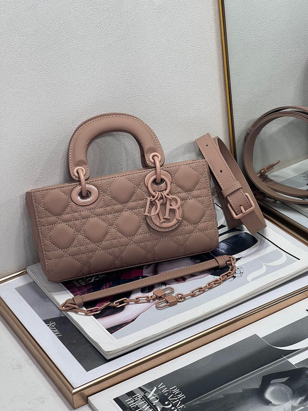 Lusso Official - Dyor Bags - 506