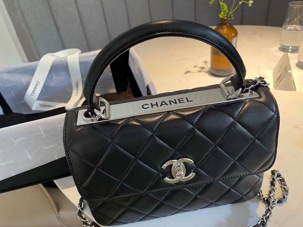 CHL -  Classic Flap Bag SilLusso Official - Hardware Black 9.8in/25LO