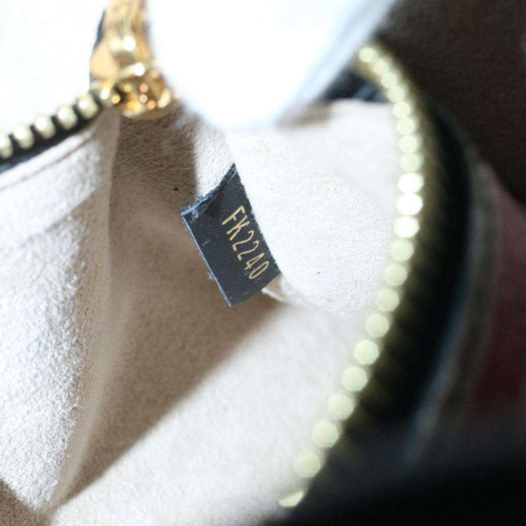 LO-LV bags 14900