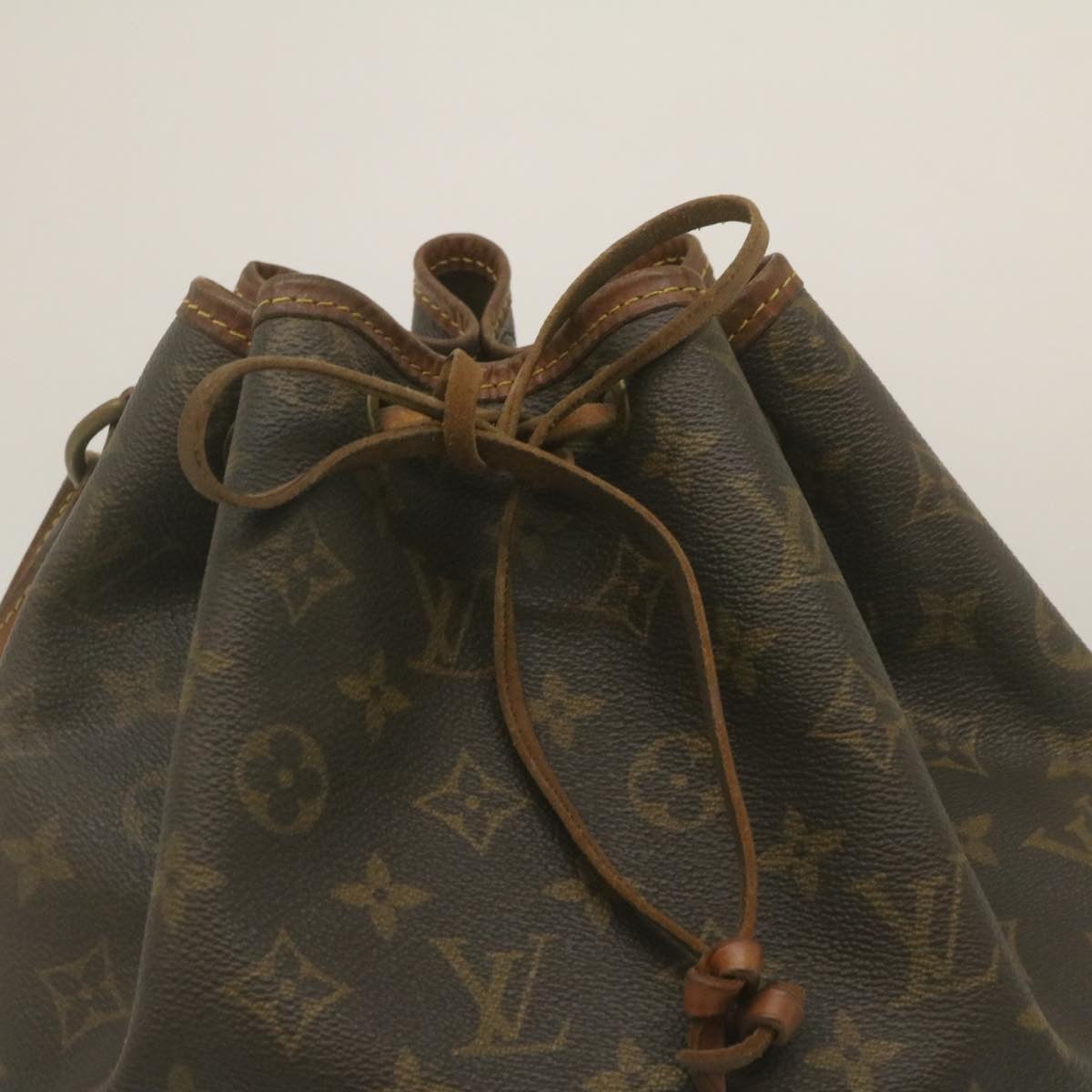 LO-LV bags 11900