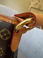 LO-LV bags 2098