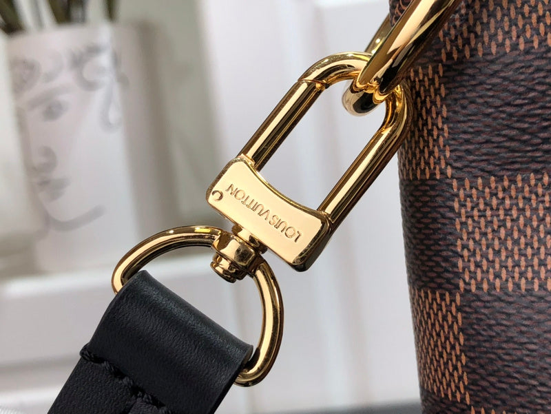 LO - LV Bags - 15925