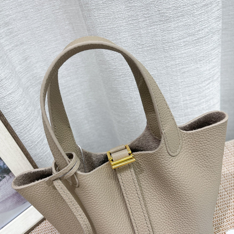 LO - HMS Luxury Bags - 736