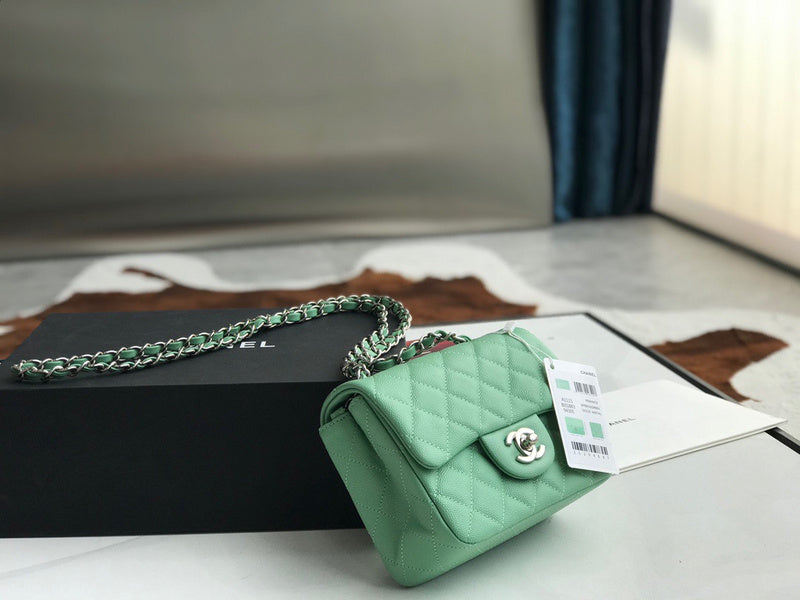 Lusso Official -  CHL BAGS  - 682