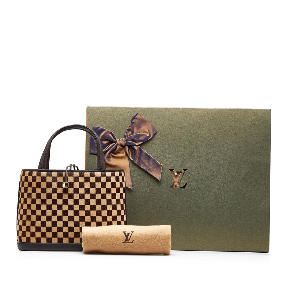 LO-LV bags 1890
