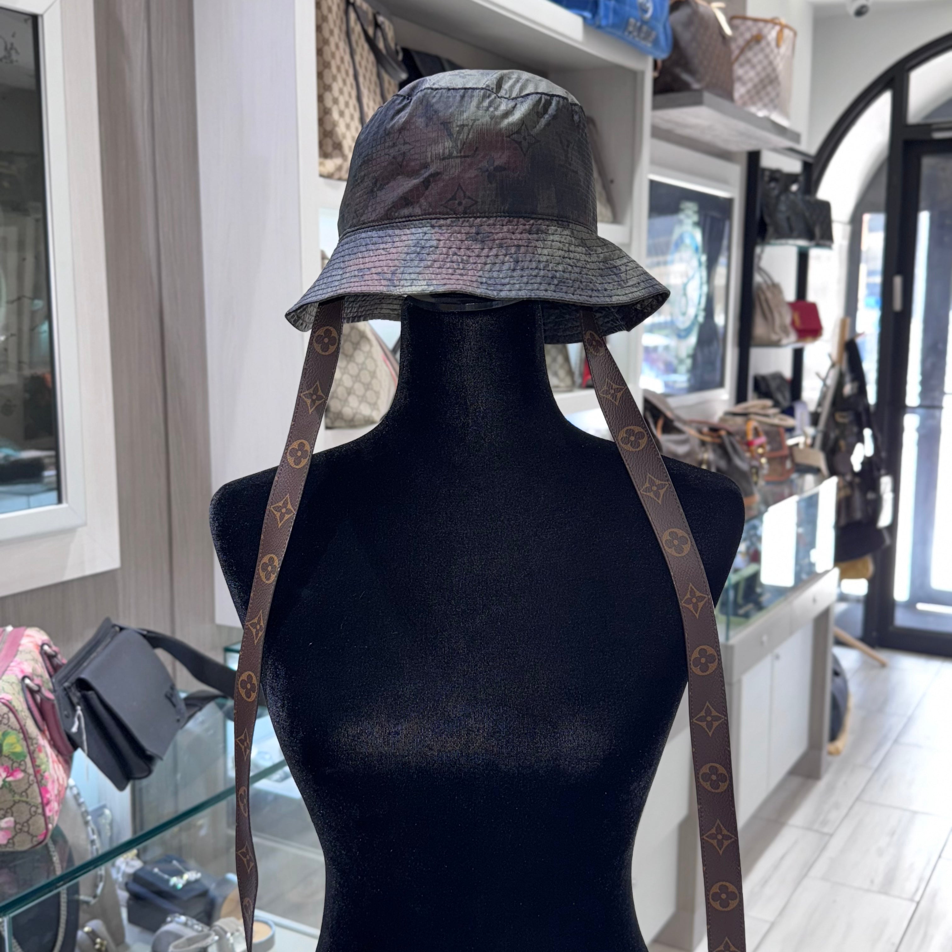 Ikat Hat